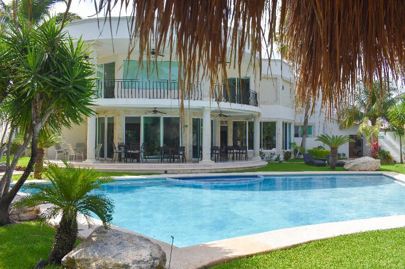 Villa Palmeras Cancun Exterior photo